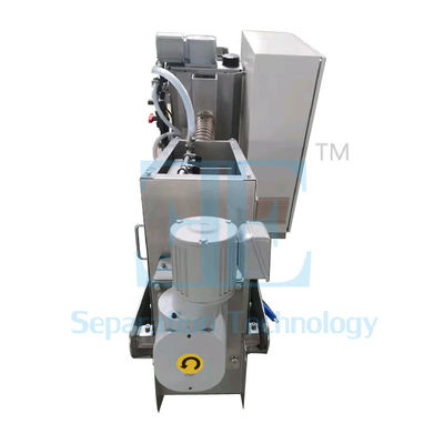 Système de dosage en polymère avec 800 kg de poids de fonctionnement Protection IP65 Schneider/Omron PLC